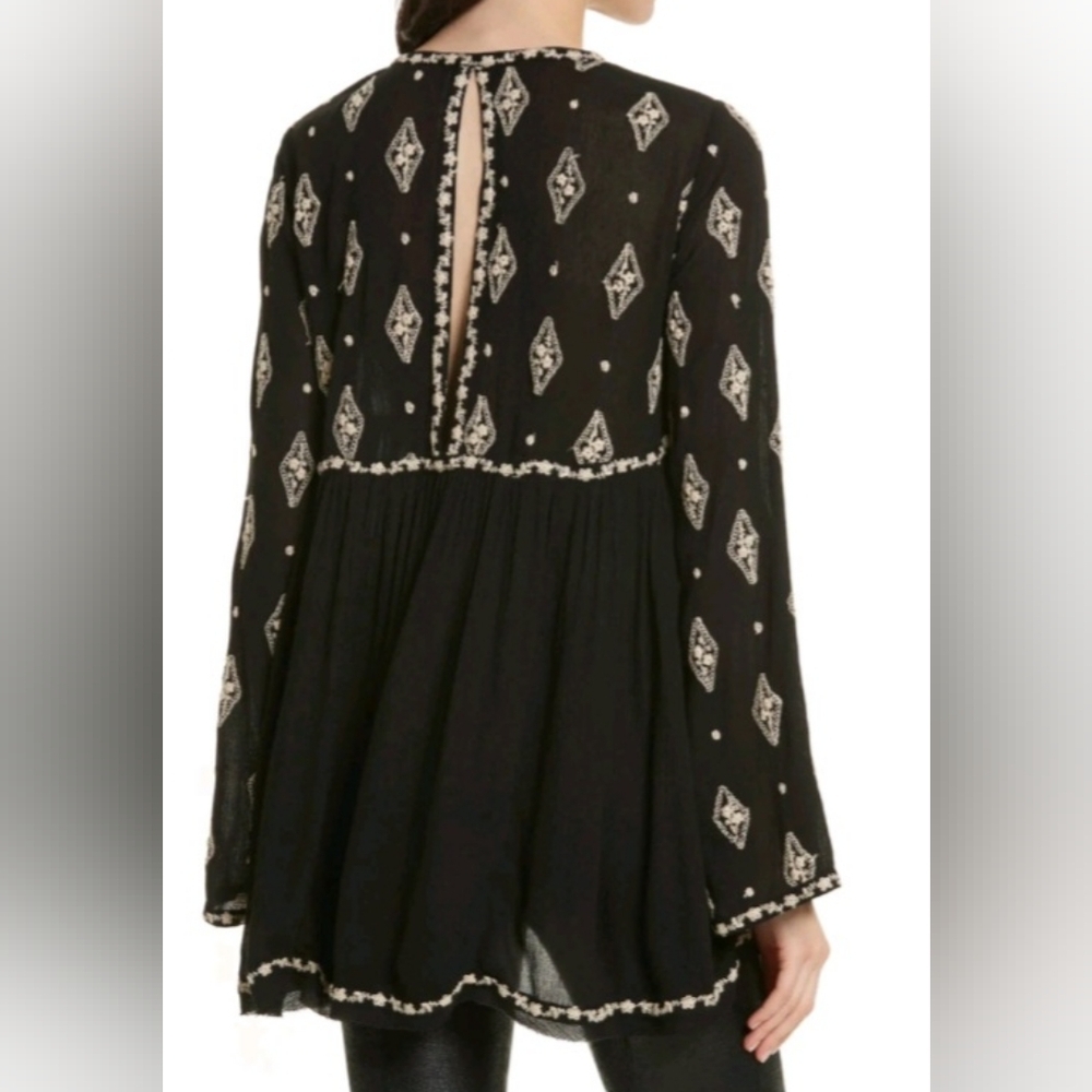 Free People Black and White Crinkle Diamond Patterned Tunic/Dress EUC M Box 3 - Picture 4 of 5